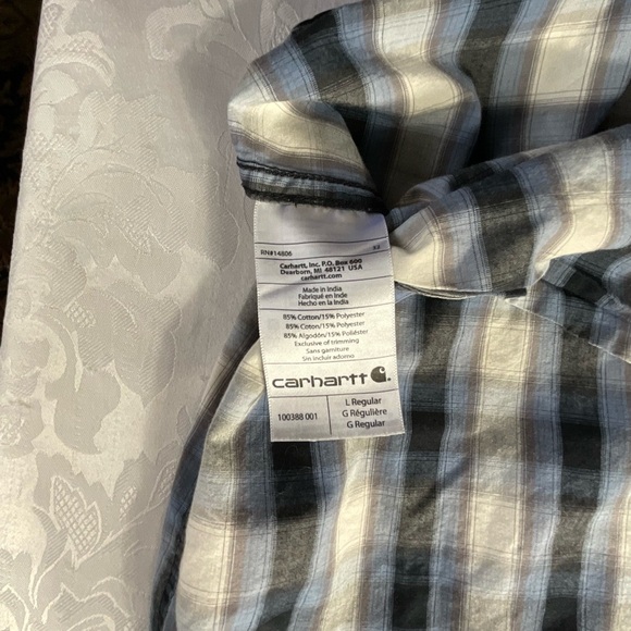 Carhartt Blue Plaid Button Down Short Sleeve Shirt Men’s Size Large - Picture 9 of 9